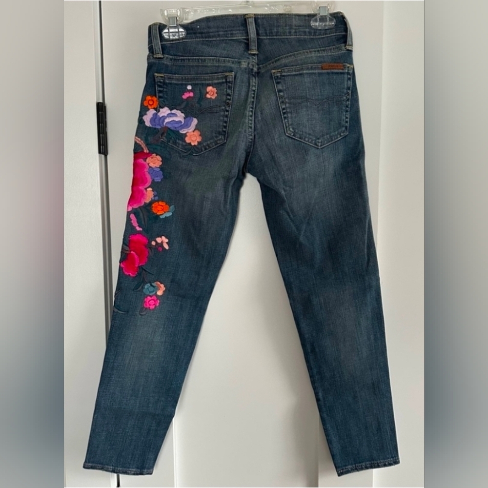 Polo Ralph Lauren Blue Jeans with THOMPKINS SKINNY CROP Pink Floral Design - Picture 4 of 7